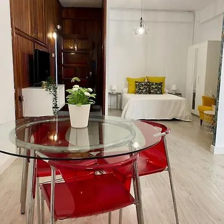 Edificio Rambla Pulido 아파트 *