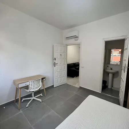 Edificio Rambla Pulido דירה